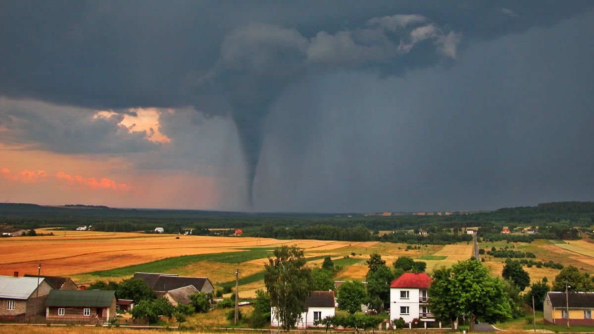 Tornado Masschusetts