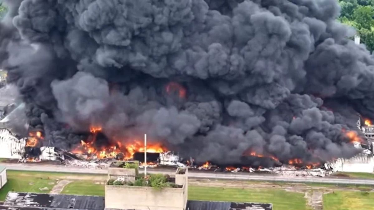 Parkersburg Warehouse fire